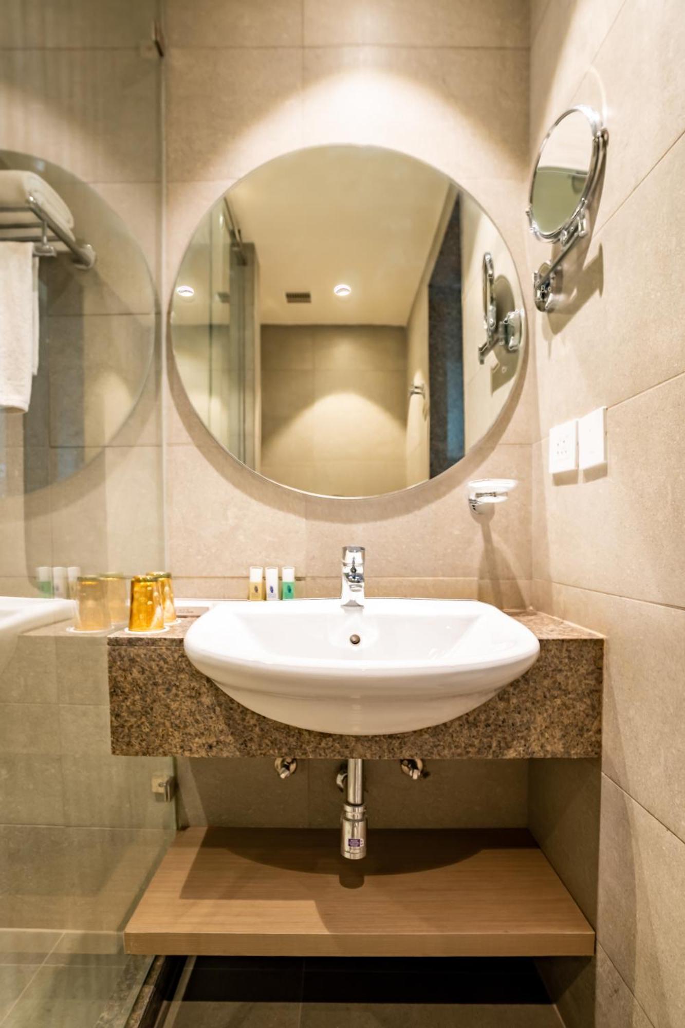 Juesta Residences - Aipl Joy Street, Γκουργκάον Εξωτερικό φωτογραφία